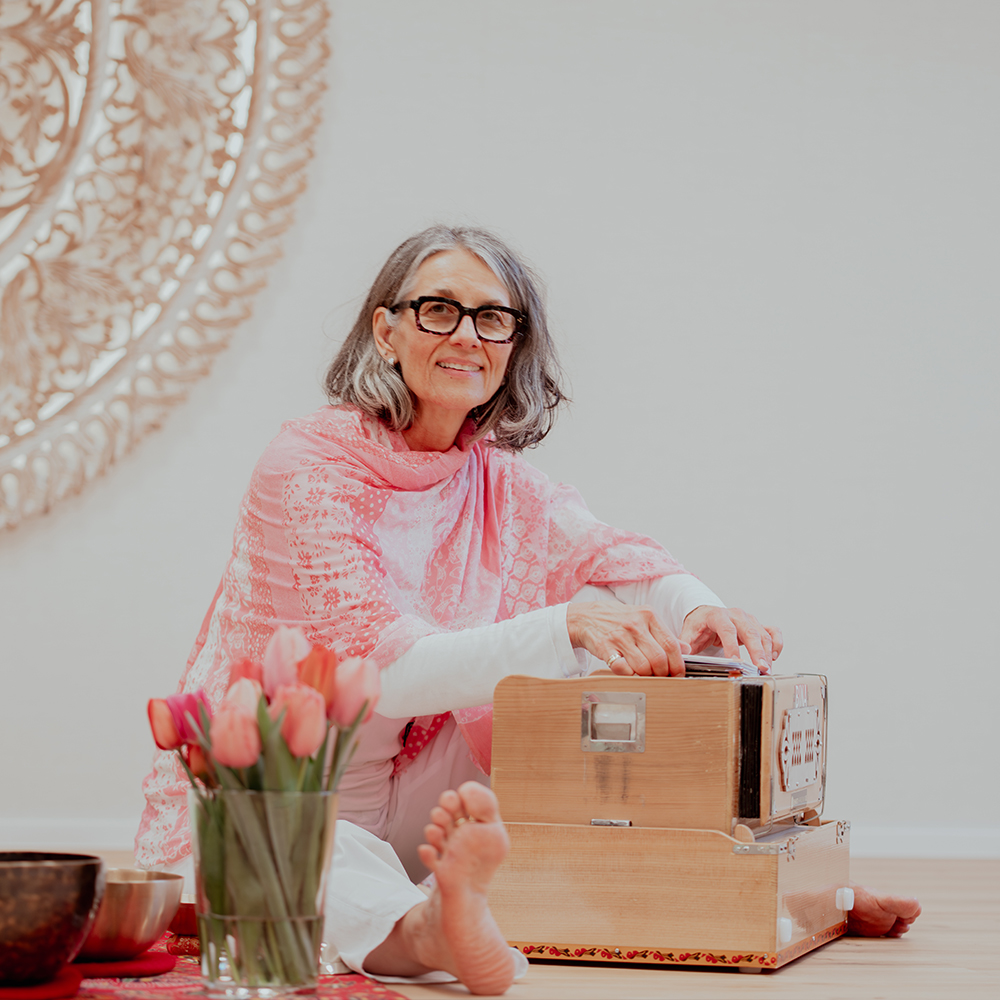 Sabine Renz | Klangschalenmassage & -meditation